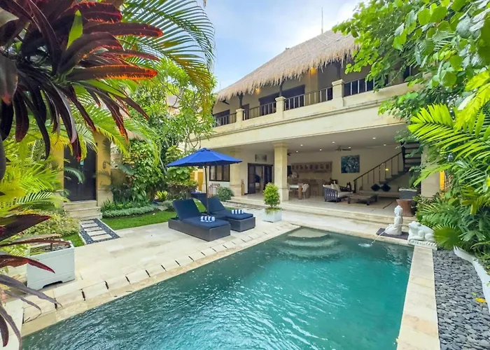 Villa Bugis Kayu Aya