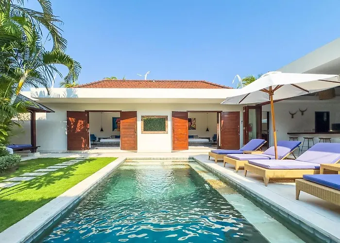 Villa Bugis Kayu Aya Seminyak (Bali)