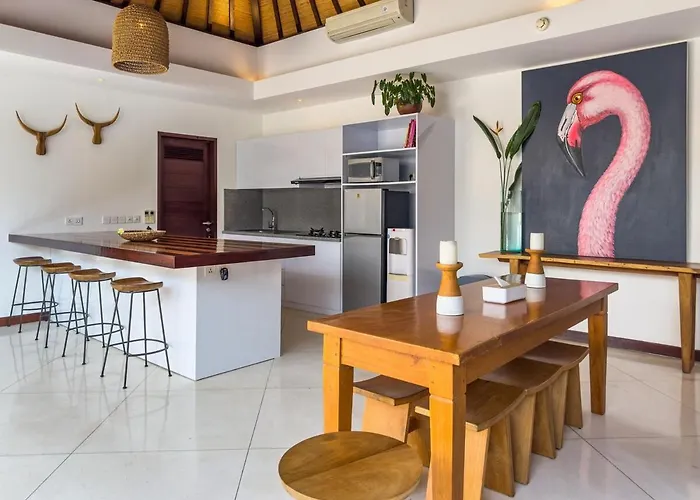Bugis Kayu Aya * Seminyak (Bali)