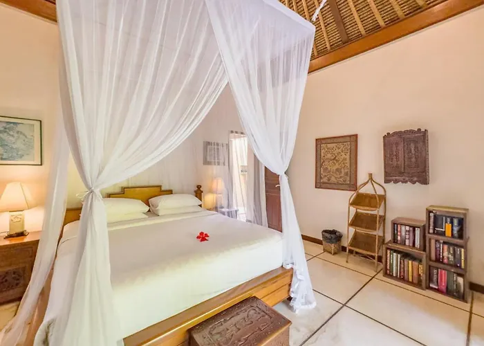 Bugis Kayu Aya Villa