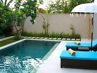 Bugis Kayu Aya Villa Seminyak (Bali)